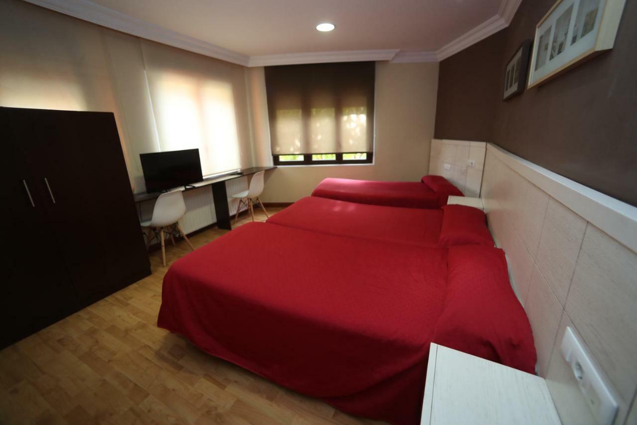 Hostal Vitorina 소리아 외부 사진