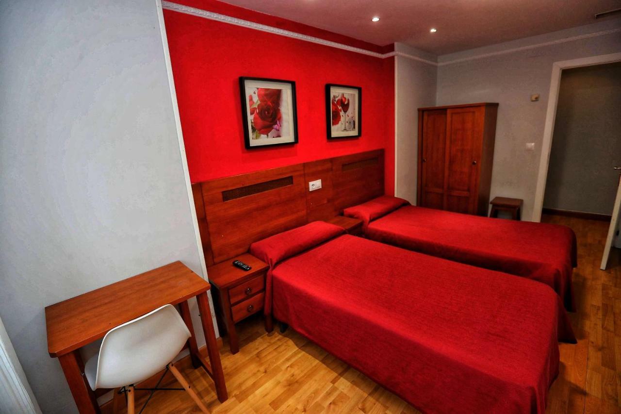 Hostal Vitorina 소리아 외부 사진